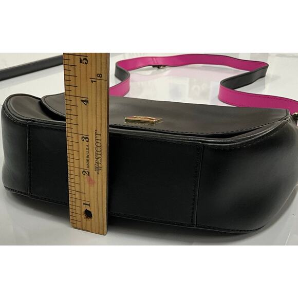 Kate Spade New York Crossbody Saddle Bag Purse Black and Pick Contrast Leather - Picture 8 of 12
